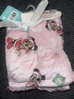 Minnie Christmas Blanket