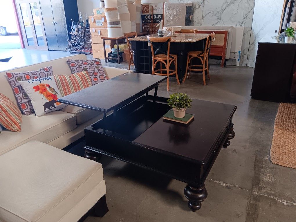 Paula Deen Home Lift-Top Coffee Table
