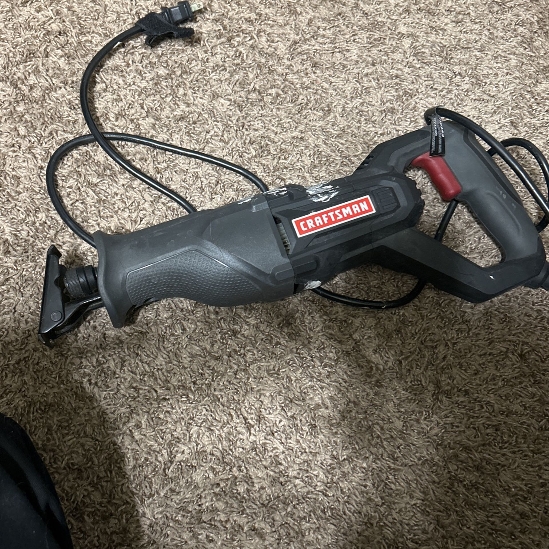 CRAFTSMAN Reciprocating Saw