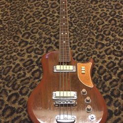 Russian Bass Guitar Ural  Model 510 Early 1970’s Sale Or Trade