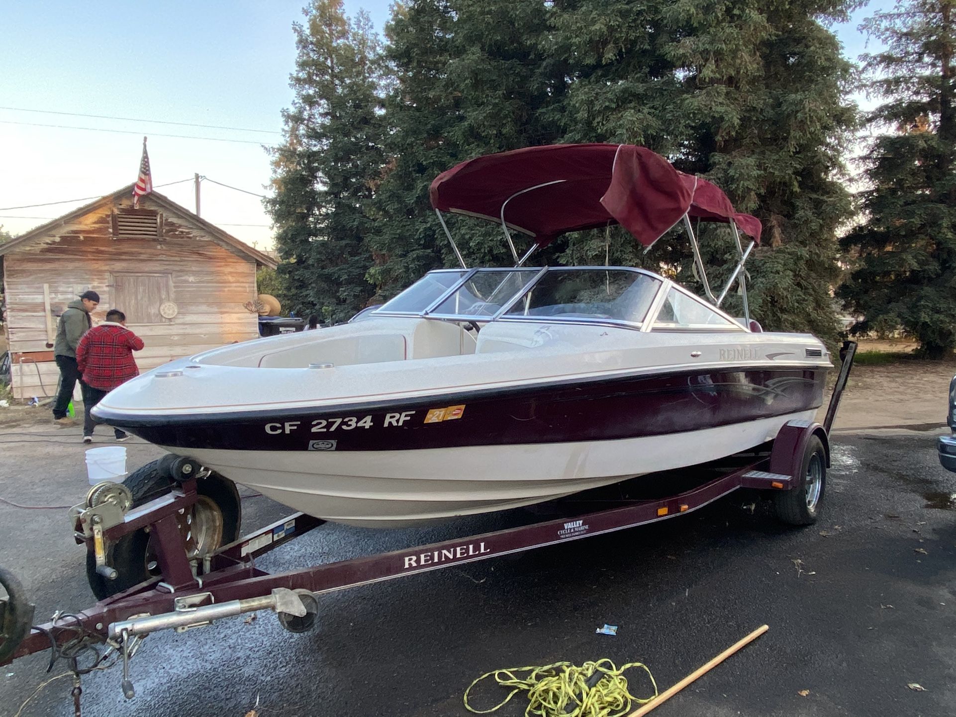 2005 Reinell 186FNS