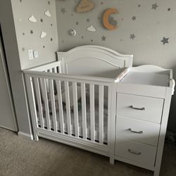 Mini Crib