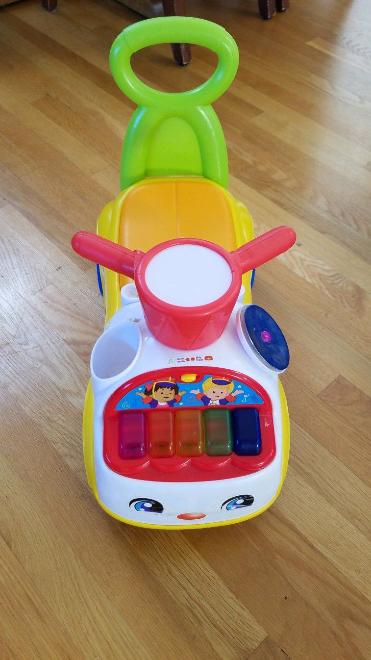 Little People Music Parade Ride On