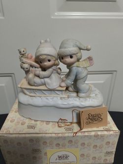 Precious Moments Christmas Figurine with music
