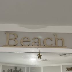 Beach sign wood