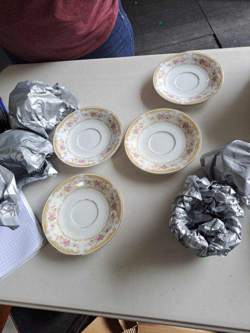 Montgomery Ward Chippendale Fine China Japan