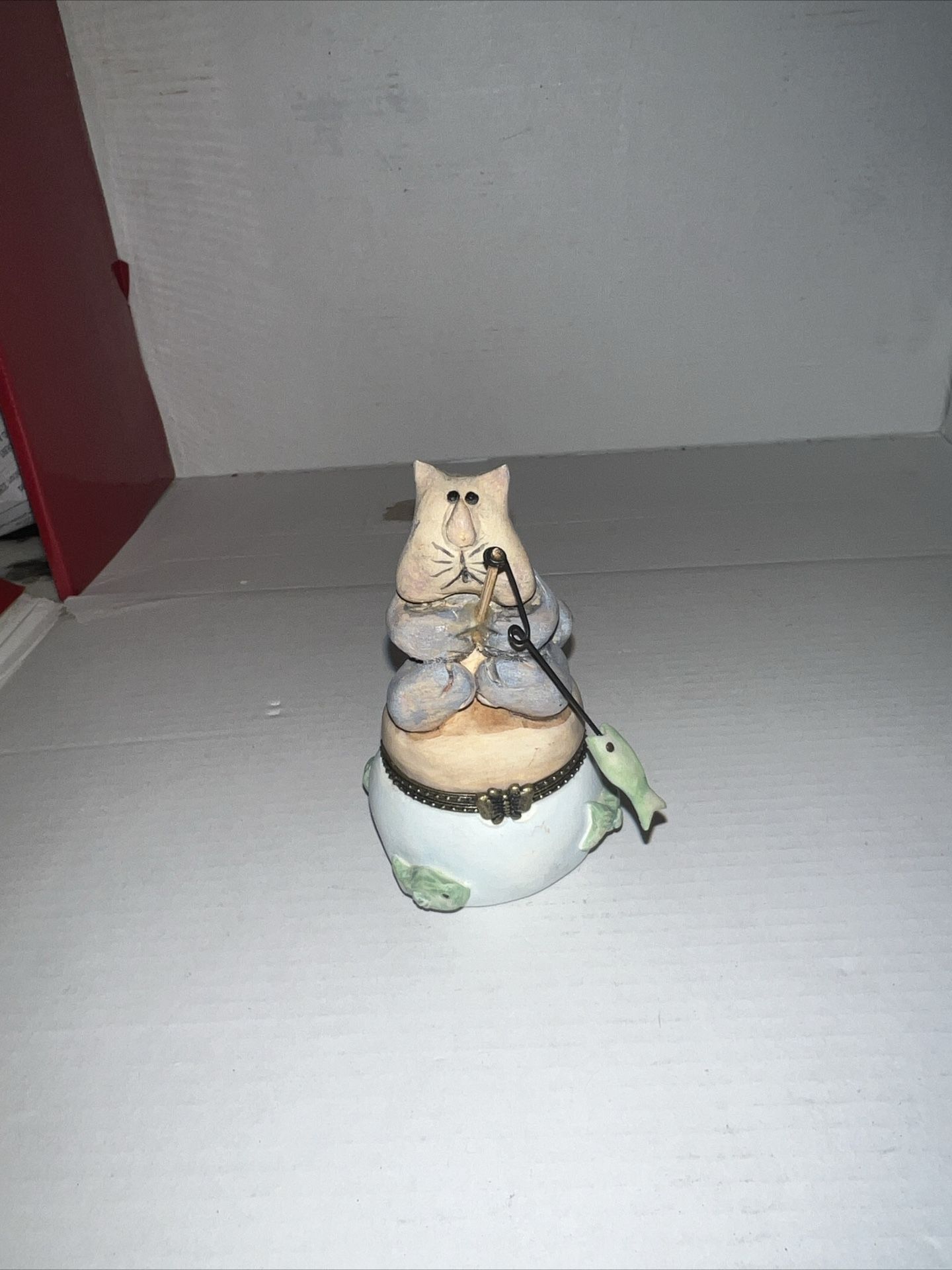Nancye Williams Lil Critters Boxes Hinged Animal Box Fishing Cat Figurine