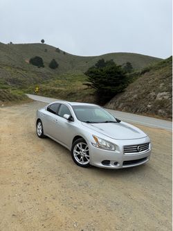 2014 Nissan Maxima S