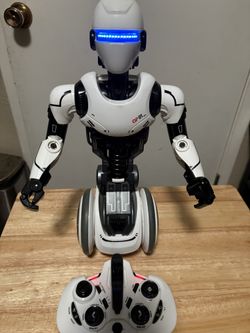 OP One Toy Robot 
