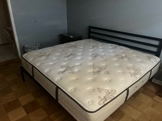 King Size bedroom set