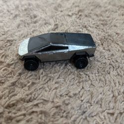 Hot Wheels Tesla Cybertruck (2023) Version