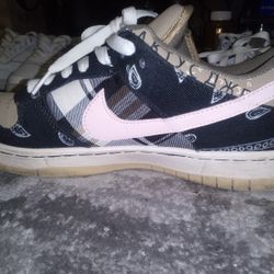 Nike SB Dunk Low Travis Scott "cactus Jack" sneaker