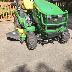 2018 John Deere 1025R 