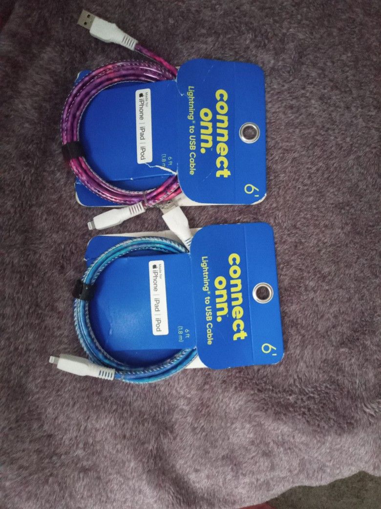 👀👀6' CONNECT ONN. USB CABLE FOR IPHONE,IPAD,IPOD