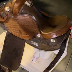 Horse saddle