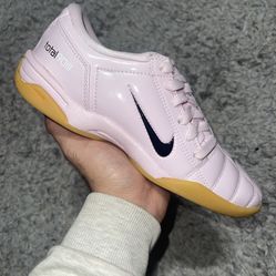 Nike Total 90