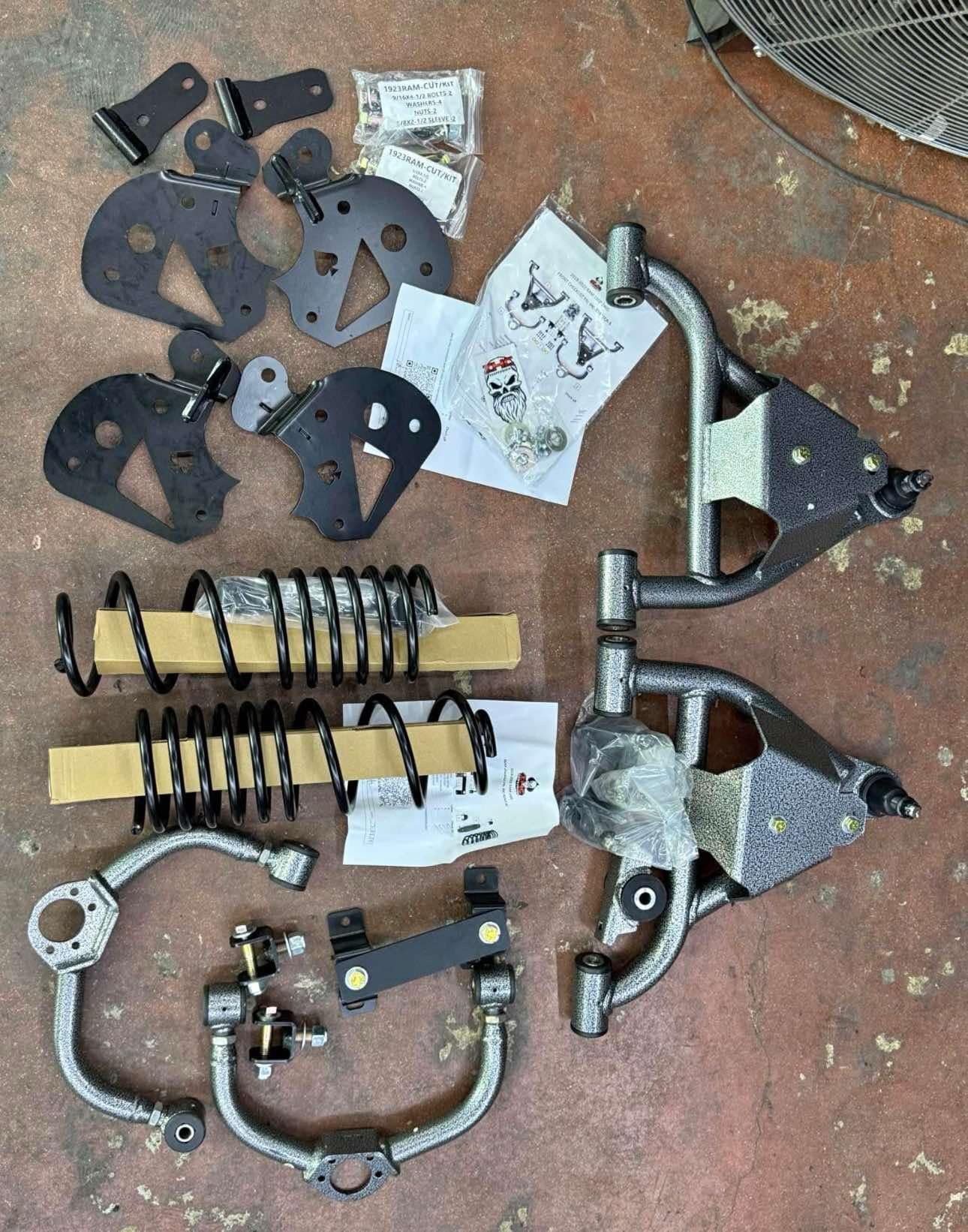 ‼️‼️DROP BY FOR YOUR DROP KIT YOU WANT IT WE HAVE IT IHC SUSPENSIONS‼️‼️