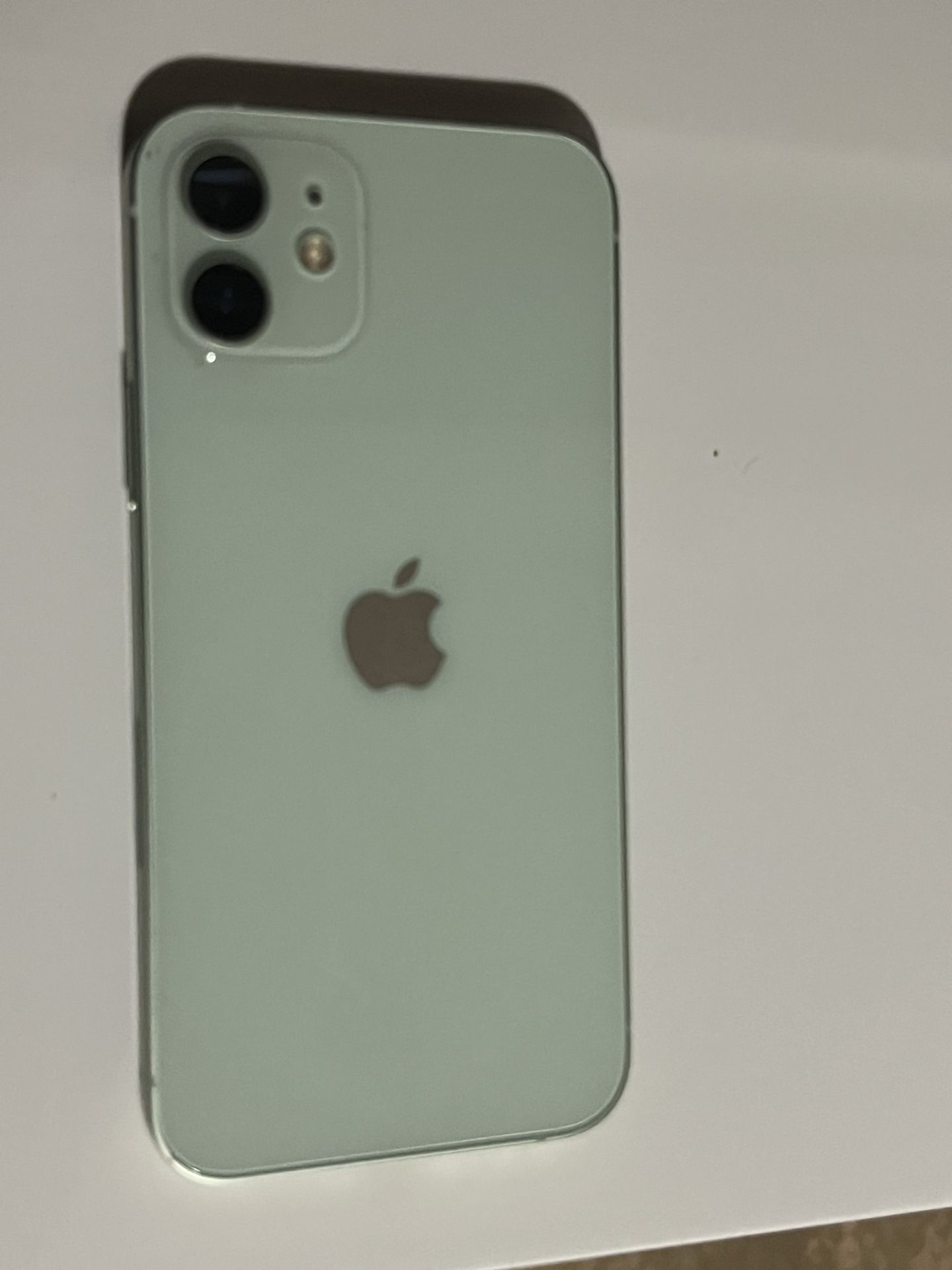 iPhone 12