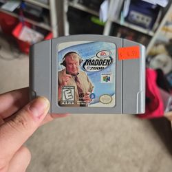 EA SPORTS Madden 2000 N64 Game