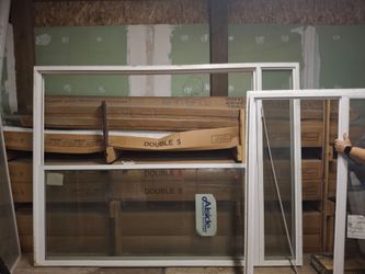 3 window sliding glass door with transom & 3 panel living area window