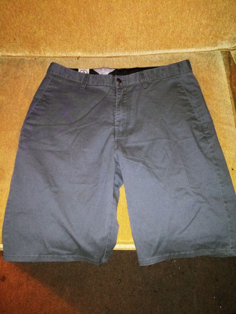 Volcom shorts