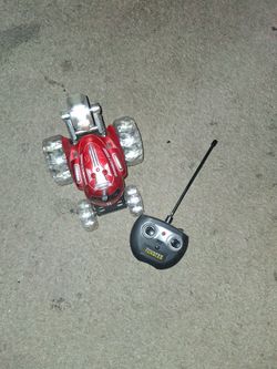 Tumbler RC car