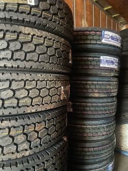 Semi truck tires 295/75R 22.5