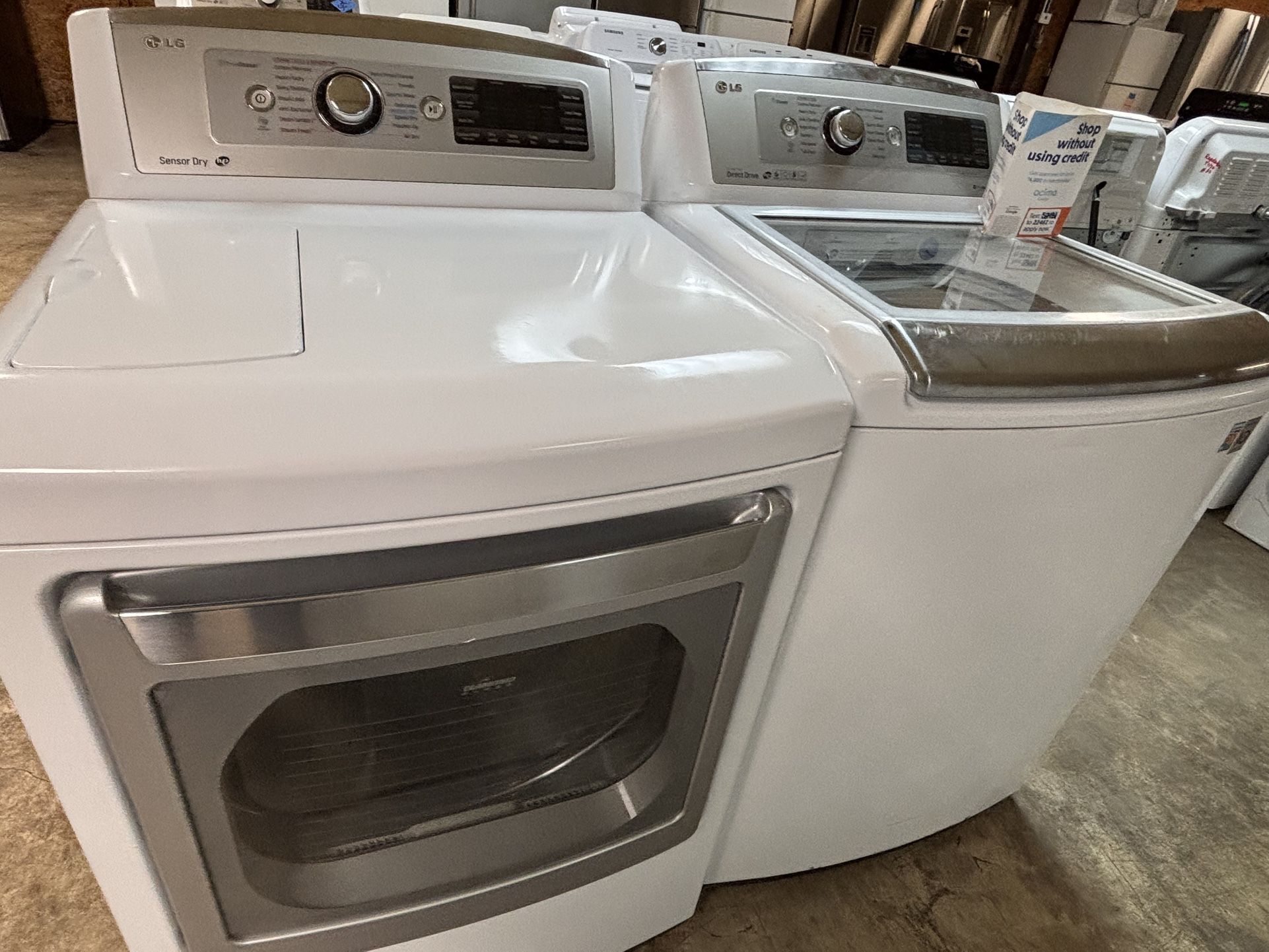 Lg Washer and Dryer Set electric