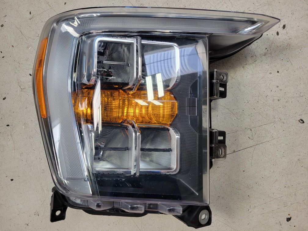 F150 Rigth Headlight 