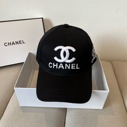 Chanel couple baseball cap
