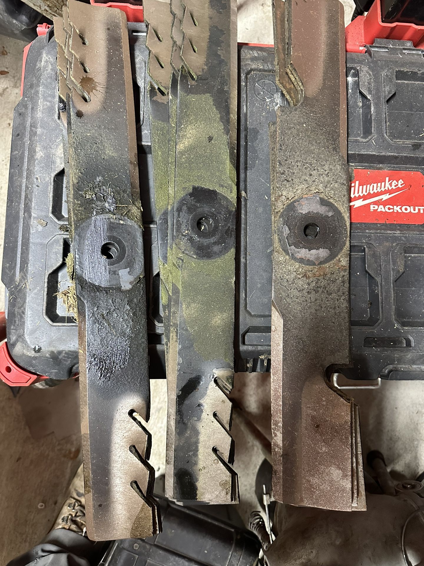 Lawn Mower Blades Hustler Super Z 60 Inch