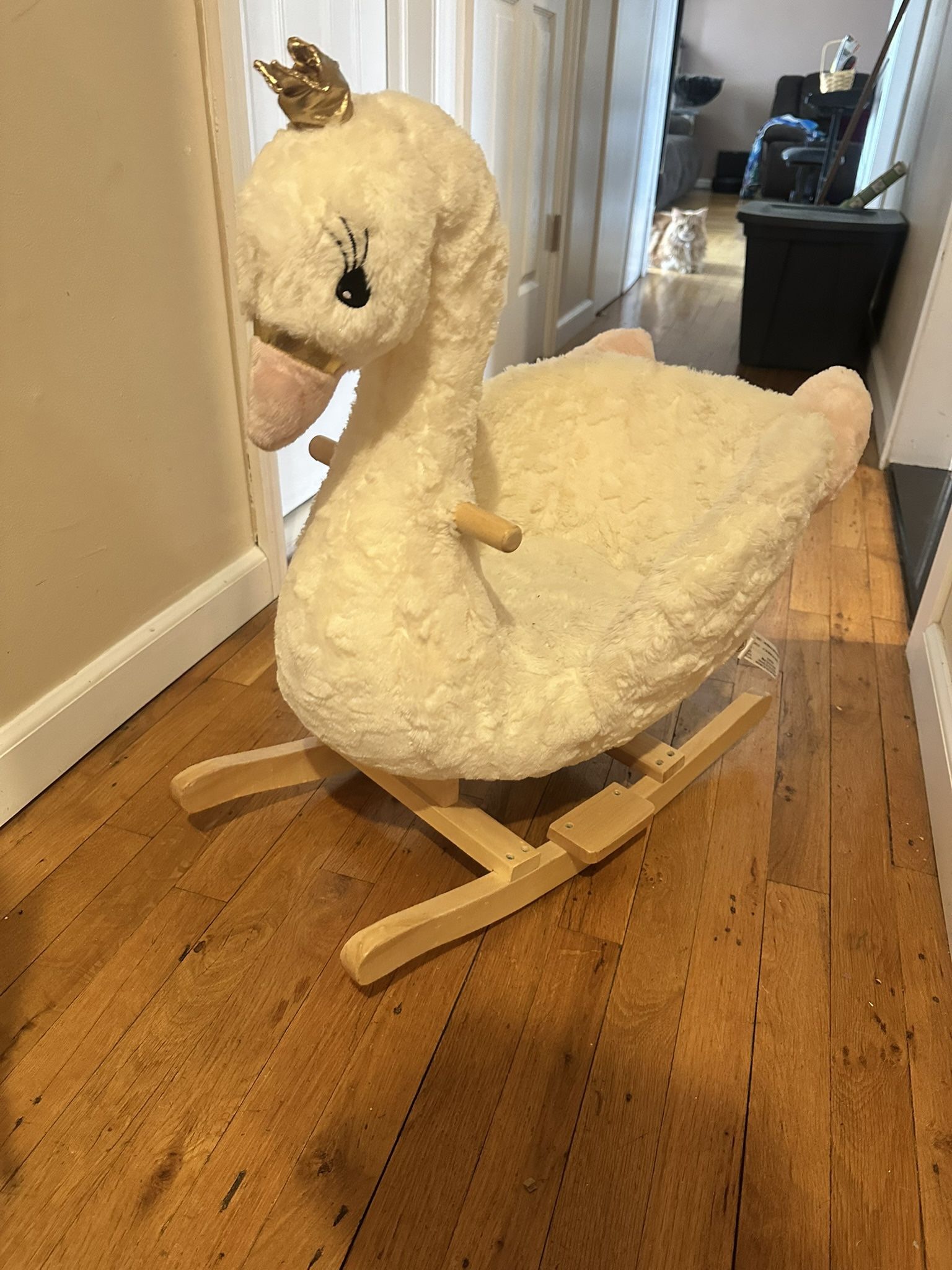 Ride On Swan by Animal adventure