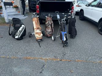 GOLF CLUBS, BAGS, SELF CADDYS SHOOT ME BEST OFFER