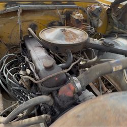 Chevy 250 4.1L engine & transmission c10