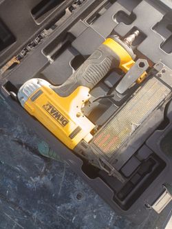 DeWalt 23 Gauge Pin Nailer 