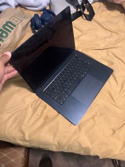 MacBook Air (15-inch, M2, 2023)