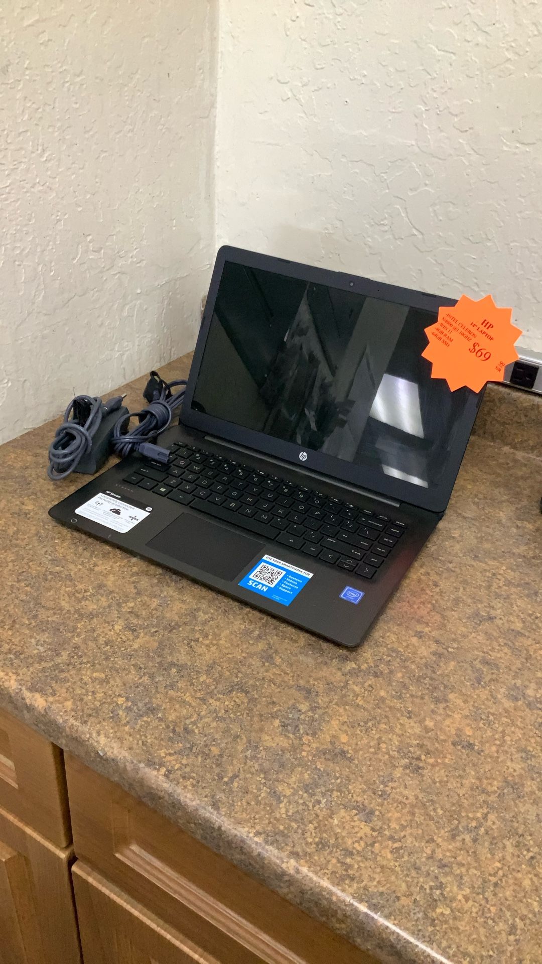 10033 Hp 14” Laptop 51844