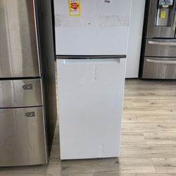 WHIRLPOOL WRT112CZJZ Top Freezer Refrigerator