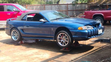 1998 Ford Mustang