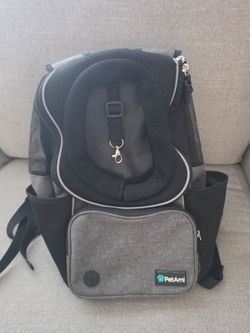 Pet carrier