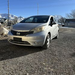 2014 Nissan Versa Note  Great On Gas ⛽️ 31/40