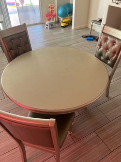 Round table