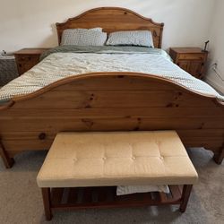 King Bedroom Furniture set 