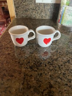 2.5X2.5 Williams Sonoma Valentine’s Day Red Heart  Ceramic Coffee Cups Set Of 2