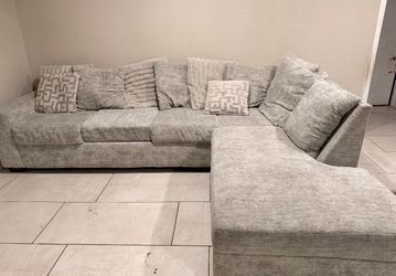 Sectional couches