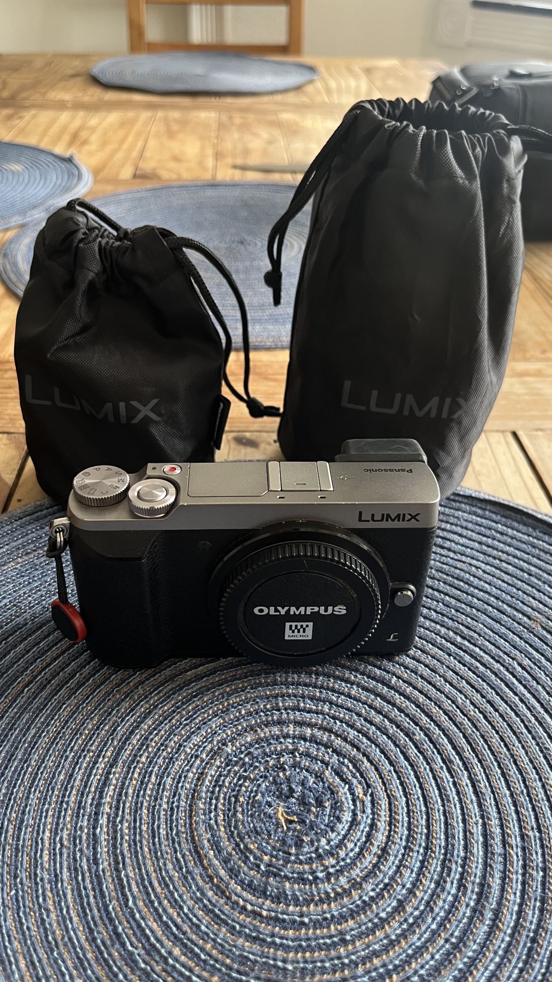 LUMIX Gx85
