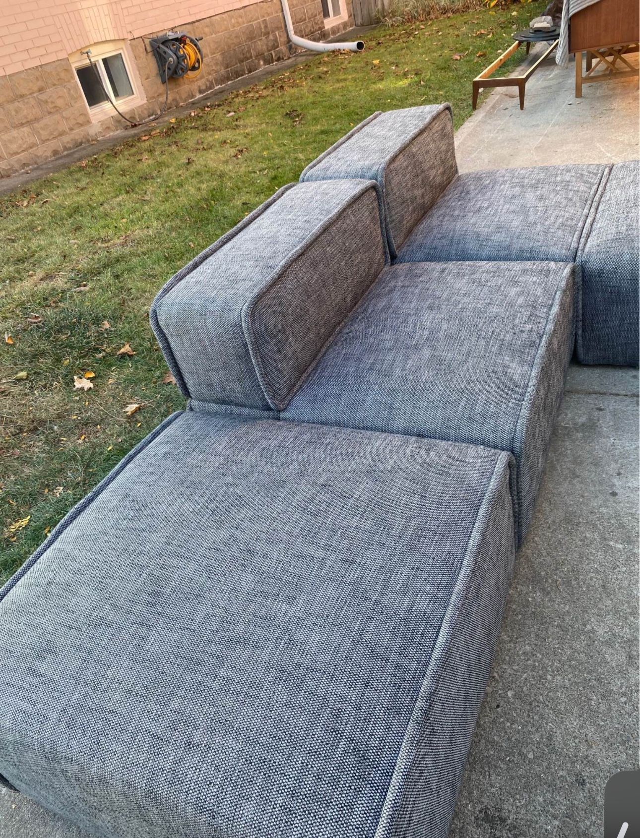 Rare Quadra Modular Sectional Sofa/couch by ARTICLES