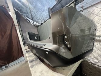 2025 2026 SUBARU FORESTER REAR BUMPER OEM $250