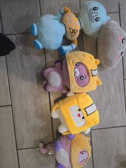 Lankybox plushes