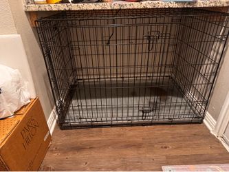 XL dog kennel